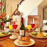 Lucia Villa Seminyak Beachside